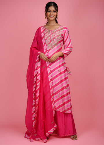 Ranas Rani & Pink leheriya Sharara